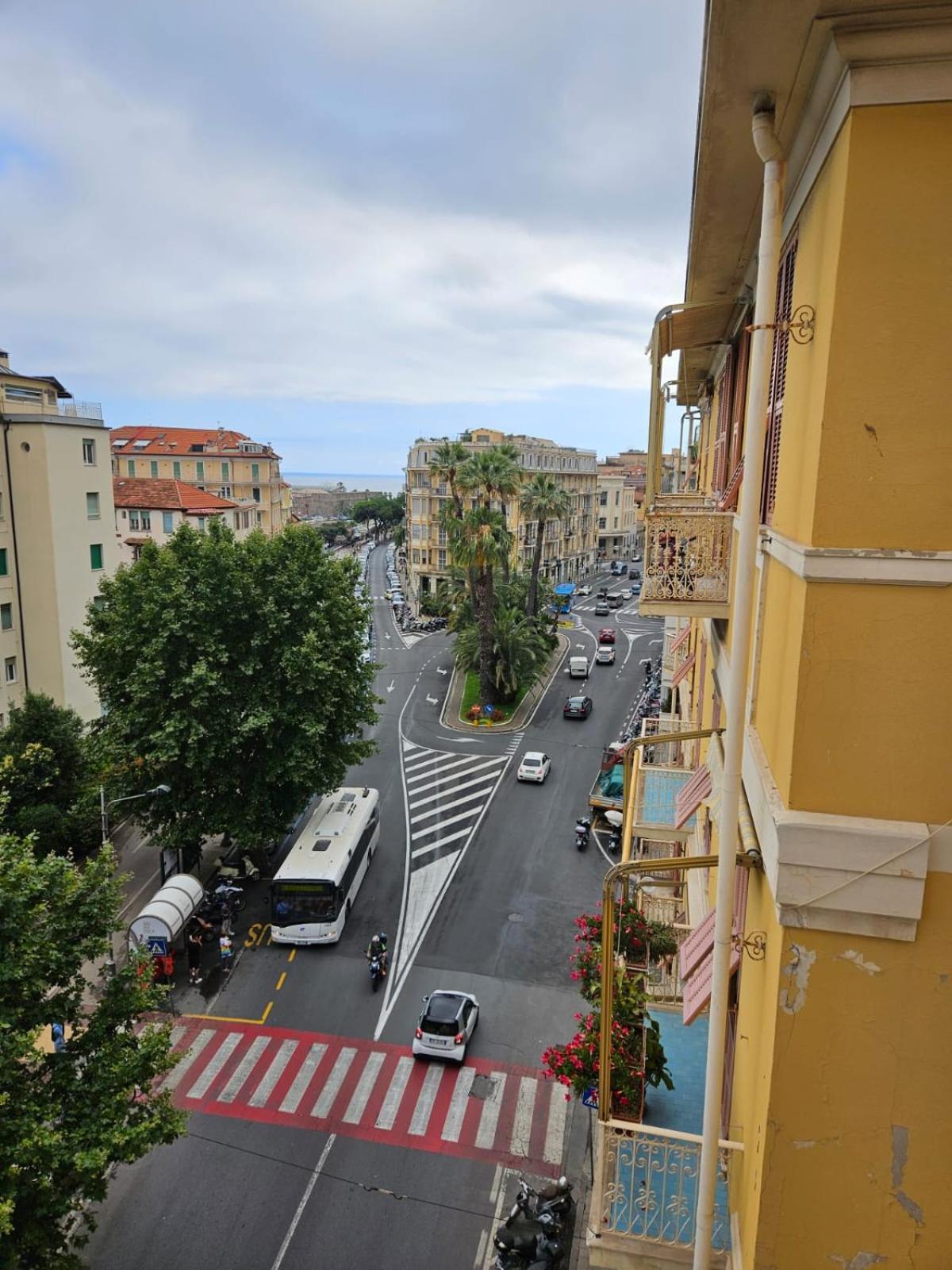 Appartamento La Baia Nel Porto Sanremo Esterno foto
